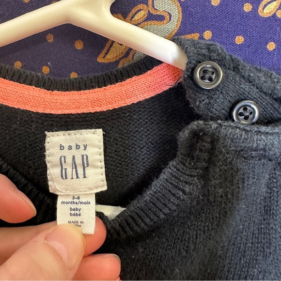 ⭐️5/15$⭐️ monster sweater - Picture 4 of 5